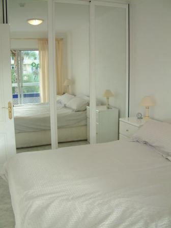 masbedroom.jpg